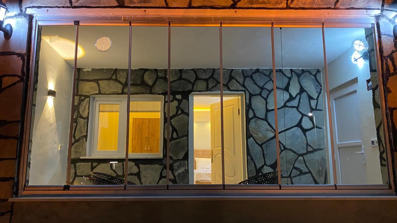 Stone House Apart Hotel Arnavutkoy エクステリア 写真